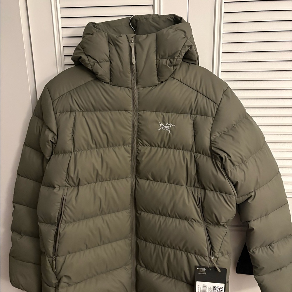 Arc'teryx Thorium Hoody in Black - Picture 5 of 9